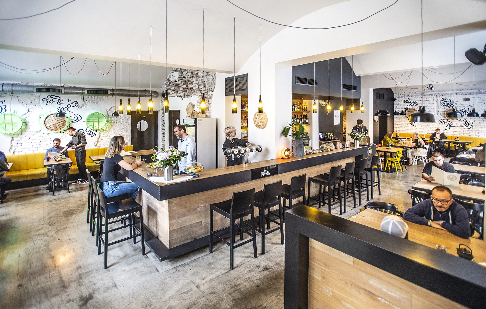 Interiér restaurace Letná